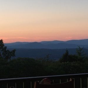 Meet your Posher, Leil